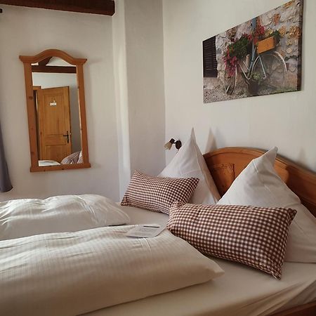 Hotel & Restaurant Huellen Barweiler Екстериор снимка